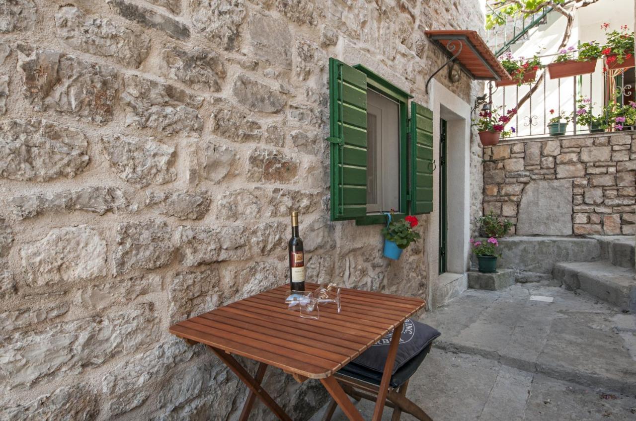 Seaside Holiday House Maslinica, Solta - 13965 Grohote Exterior foto